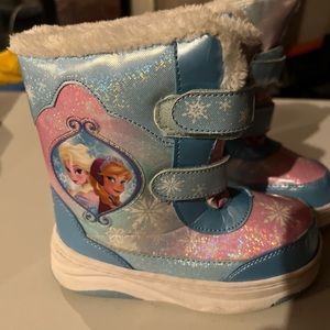 Little girl snow boots Disney frozen size X/l 11/12